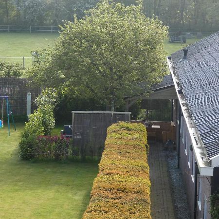Familiehuis Achter De Duijnhoeve Zuidbakkum Kültér fotó